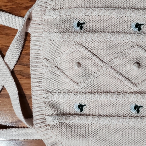 Crop top - Picture 2 of 3